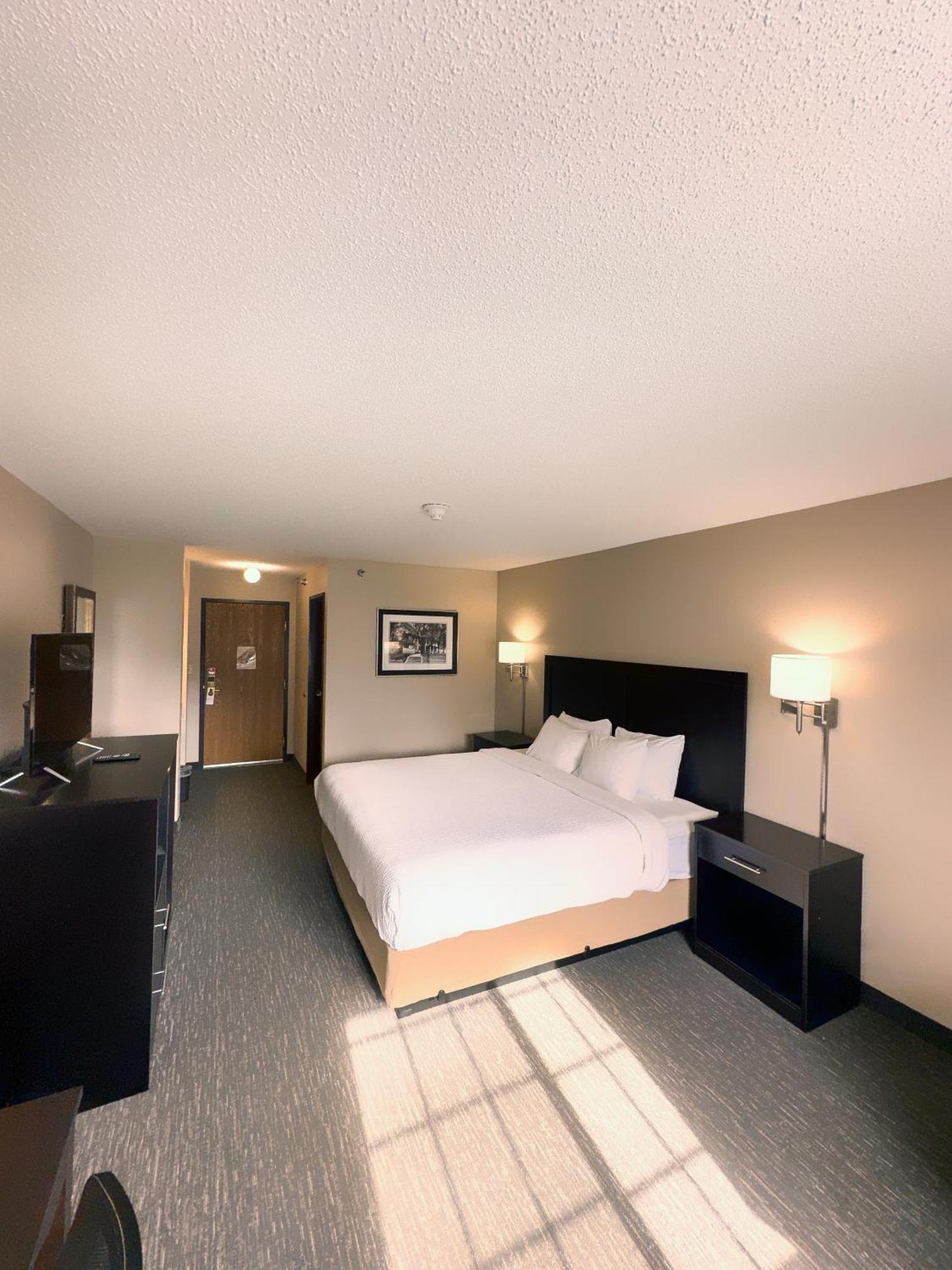 Hotel Country Trails &suites